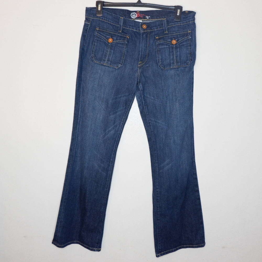 14) GAP Limited Edition Low Rise Relaxed Boot Cut Jeans